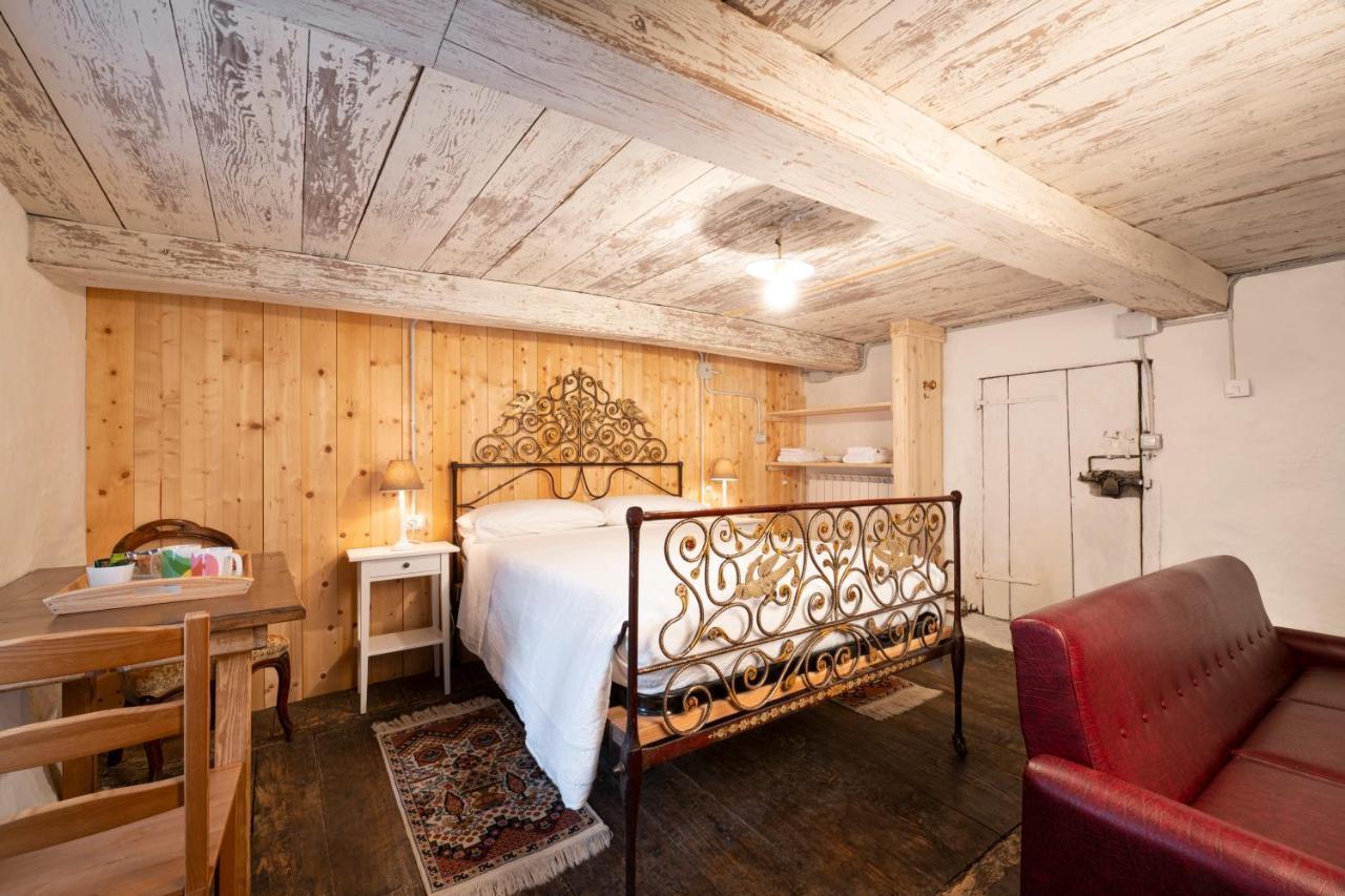 B&B Casa Quaroni Anzino Kültér fotó